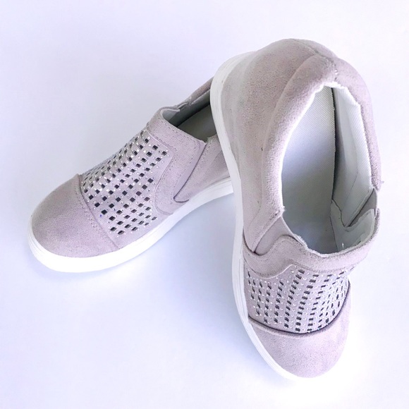Women's Hidden Wedge Slip On Sneaker Shoes w/Rhinestones.  EU Sz 40 US Sz 9 NWOT - Picture 16 of 16